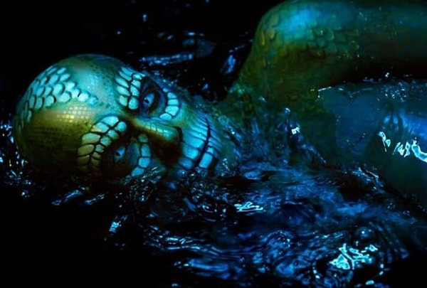 3. А тут вообще едва можно распознать человека...