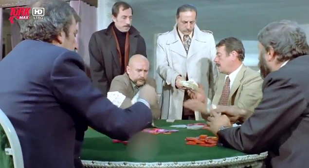 Poker oyunu pek kumar kültürümüzde olmadığı halde kumar sahneleri her zaman bu oyun odaklıdır.