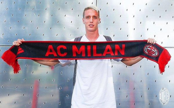 57. Andrea Conti ➡️  AC Milan