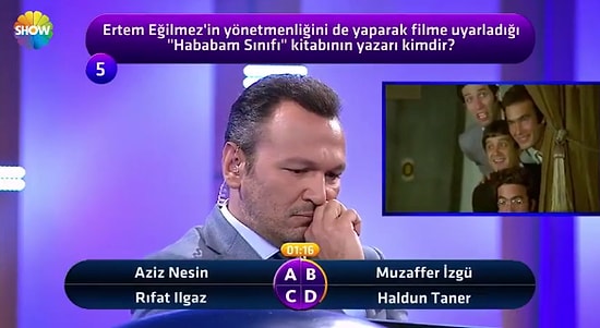 Ali Sunal'ı Duygulandıran Hababam Sınıfı Sorusu: 'Sarılsan Ağlarım'