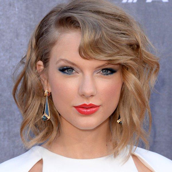 15. Kabul Taylor Swift tanınmayacak bir isim değil ama ayrılık bahanesi de olmamalıymış sanki!