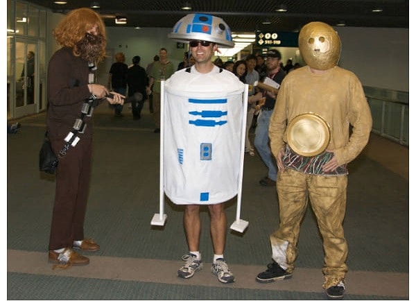 1. R2-D2 и C-3PO