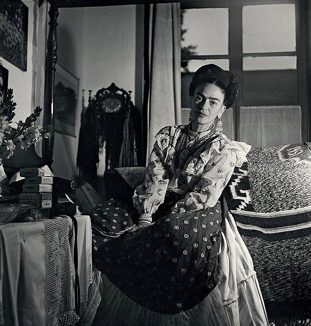 6. 1950 yılında Frida Kahlo'nun sağlığı bir anda kötüye gitmeye başladı.