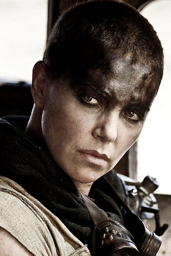 2. Шарлиз Терон "Безумный Макс: Дорога ярости" (2015)