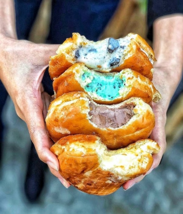 1. Додумались до такого нестандартного лакомства в одном из баров Лос-Анджелеса, Калифорния, под названием "B Sweet"