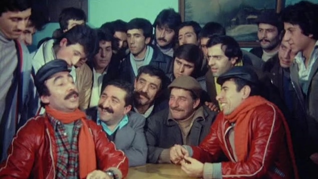 19. Çiçek Abbas