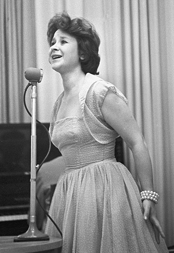 3. Миансарова поступила в Московскую консерваторию вопреки всем запретам.