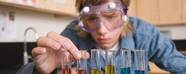 4. Выберите ваш любимый естественно-научный предмет: