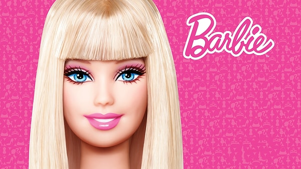 2. Выбери куклу Барби: