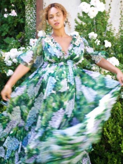 Beyoncé - "Lady Flora, Çiçeklerin Tanrıçası" Evelyn de Morgan, 1880