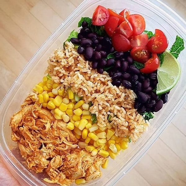 10. Начните брать ссобойки на работу, и уже через 10 месяцев вы окажетесь в Южной Африке!