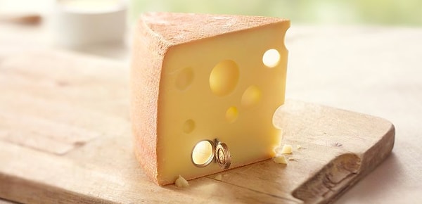 2. Однако интерес людей к тому, из чего эти продукты состоят и какого они качества, только уменьшается.