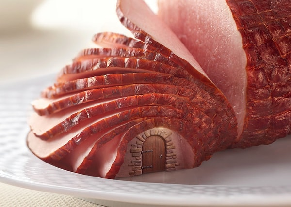 8. А что вы думаете по поводу такой рекламной кампании? Поделитесь своими мыслями в комментариях.