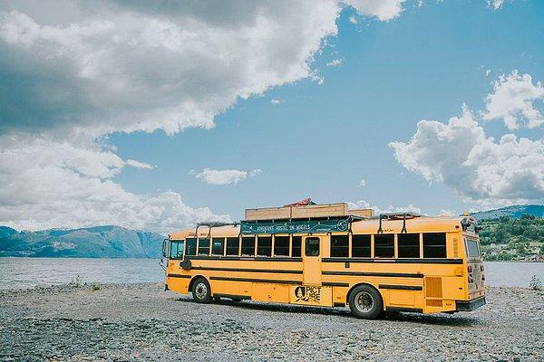 Burada gördüğünüz 'The Nomads Bus' yani Göçebeler Otobüsü.