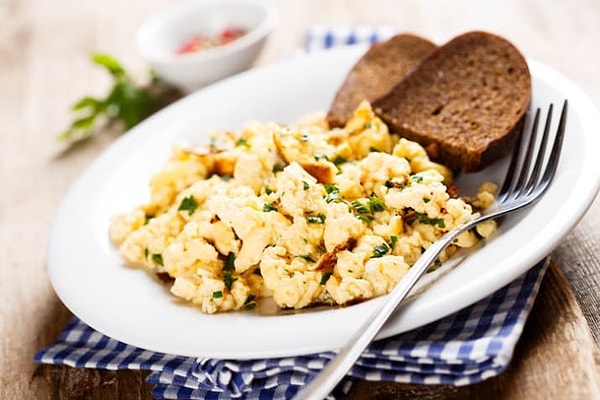 11. Как, впрочем, и яйца