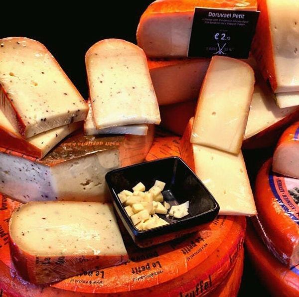 6. Вы можете попробовать сыр абсолютно ВЕЗДЕ!