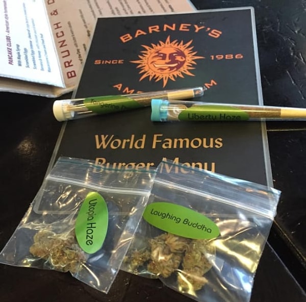 18. Здесь также легально продают марихуану...