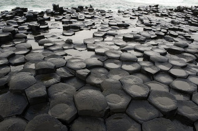 Giant's Causeway, Kuzey İrlanda'da bulunan tek UNESCO Dünya Mirası.