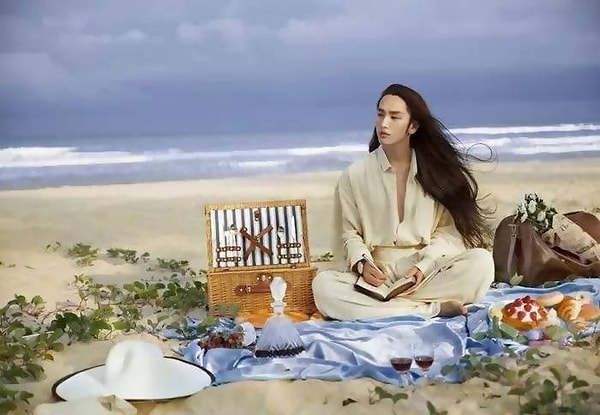 3. Синг — андрогин.