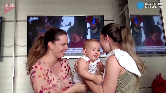 Annesinin İkiziyle Tanışan Ufaklığın Kafasının Karıştığı Anlar