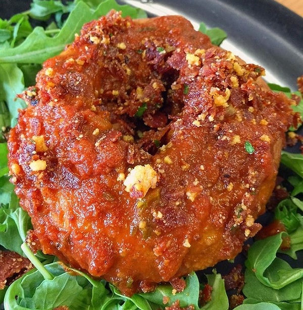 17. Пончик-пицца