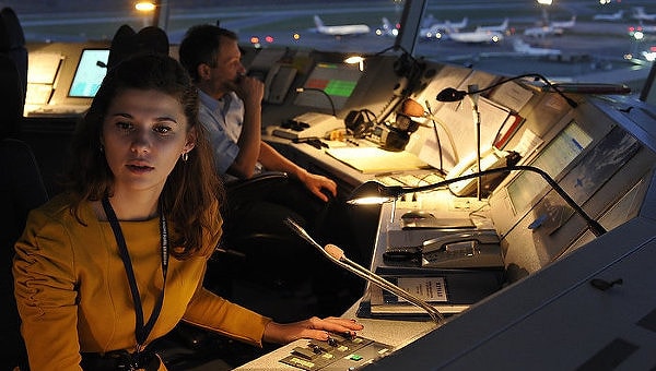 9. Авиадиспетчер