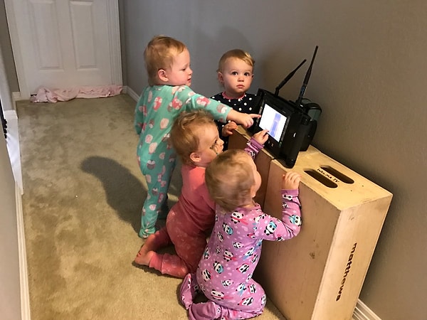 8. Адам Басби признается, что и не подозревал, что страдает от постнатальной депрессии, пока это не предположил его друг.