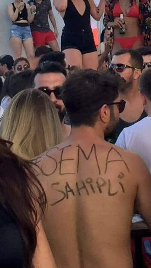 19. Kurban bayramına az kaldı malum. Abla şimdiden ayırtmış.