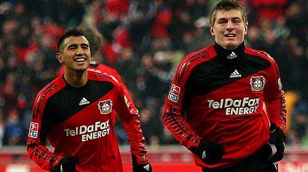 5. Arturo Vidal ve Toni Kroos (Bayer Leverkusen 2009-2010)