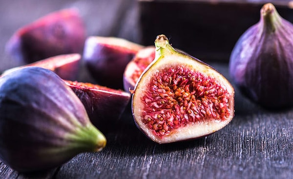 3. Когда вы едите инжир, вы едите еще и ос.