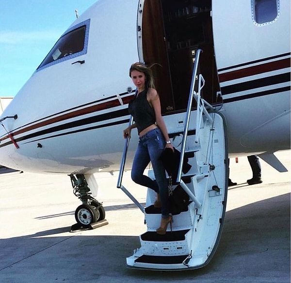 3. Разумеется, эти детки много путешествуют, да и грех себе не позволять этого...