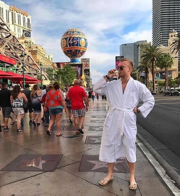 6. Пусть все видят, кто тут гражданин мира!