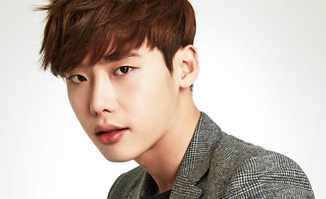 3. Lee Jong-suk