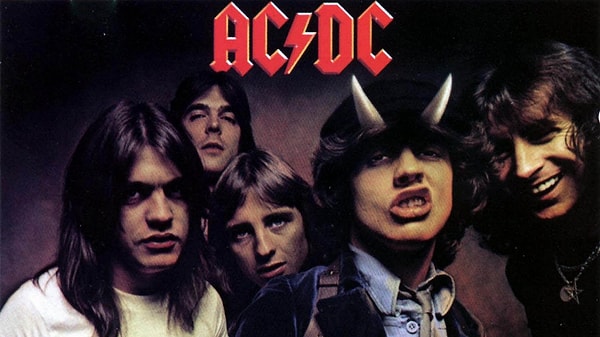 4. Откуда группа AC/DC?