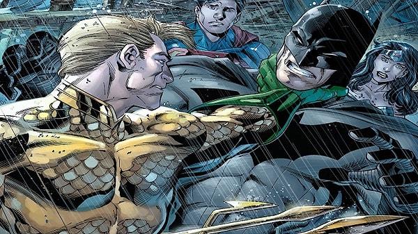 8. Bir seride Batman'e kafa tuttuğu hatta boğazına sarıldığı görülmüştür. Fiziksel olarak Batman'in Aquaman'in karşısında durması oldukça güçtür.