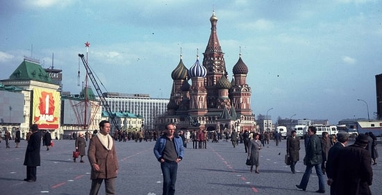 59 удивительных фото Москвы 1982 года – последнего стабильного года в СССР