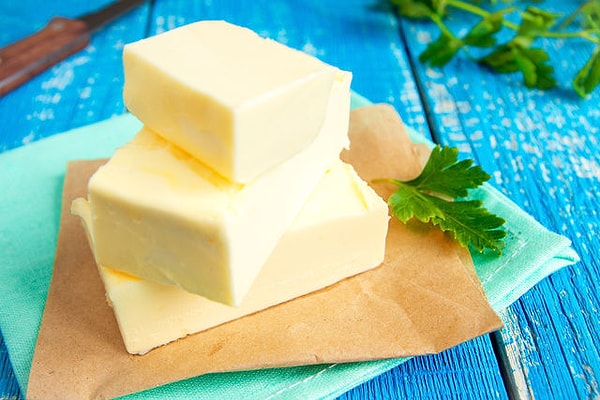 3. Отдайте предпочтение несолёному сливочному маслу
