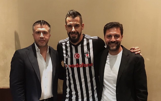 20. Alvaro Negredo ➡️ Beşiktaş
