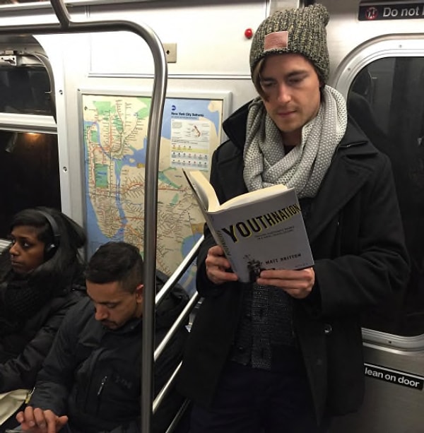 3. Это вообще отдельный вымирающий вид, который впору заносить в Красную книгу.