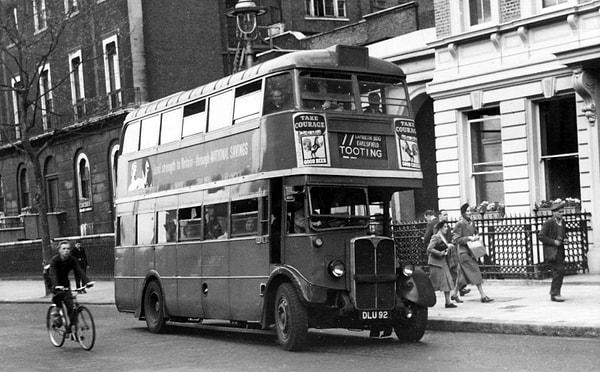 13. Midtown Madness oyunundaki olaylar o kadar da gerçek dışı değilmiş meğer! 1952 yılında Albert Gunton adlı Londralı bir otobüs şoförü, tam açılırken üzerinden geçtiği köprüde hızlanarak karşı tarafa uçmayı başarmış.