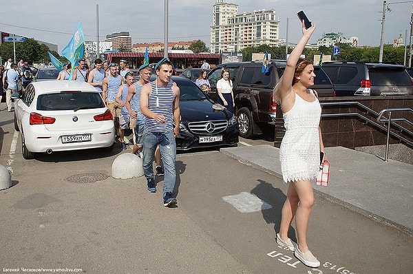 4. Для праздника нет возрастных ограничений - все веселятся вместе.