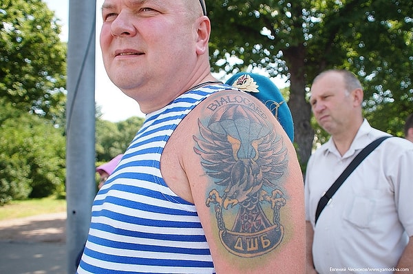 7. Татуировки - символ службы!