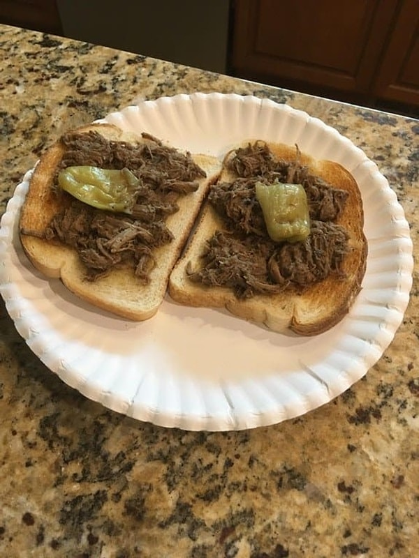 11. Сушёная говядина и перец на тостах!