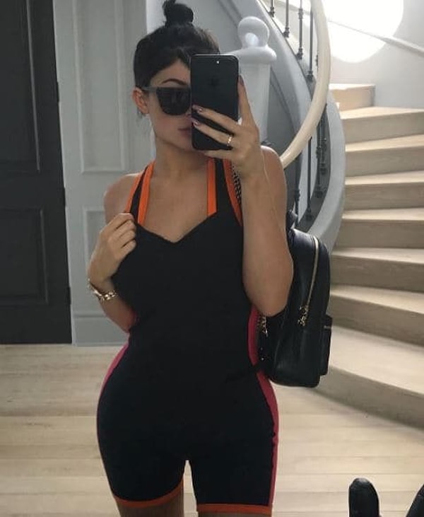 14. Звёзды заинтересованы в активных фоловерах