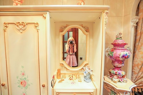 А как вам такая квартира? Понравился ли вам интерьер в стиле барокко?