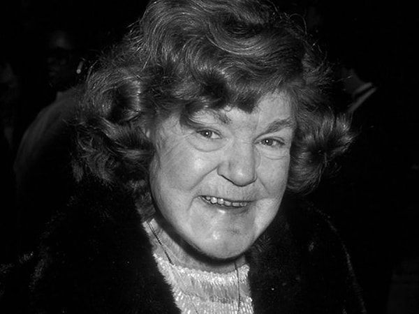 1. Итак, кто на фото?