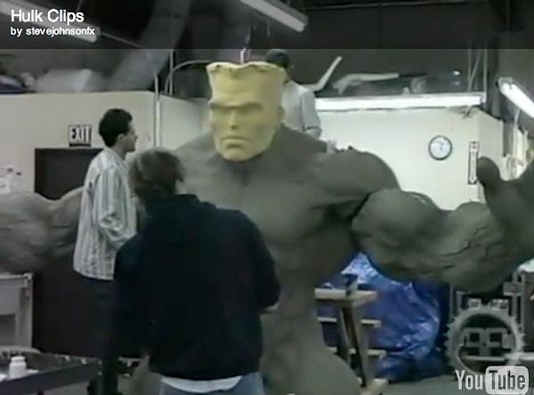 16. Ang Lee’nin Hulk’ı ilk başta ciddi ciddi animatronik tasarlanmış.