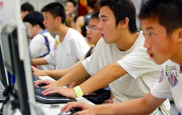 1. Çin’de 2016 yılı sonunda 731 milyon İnternet kullanıcısı vardı.