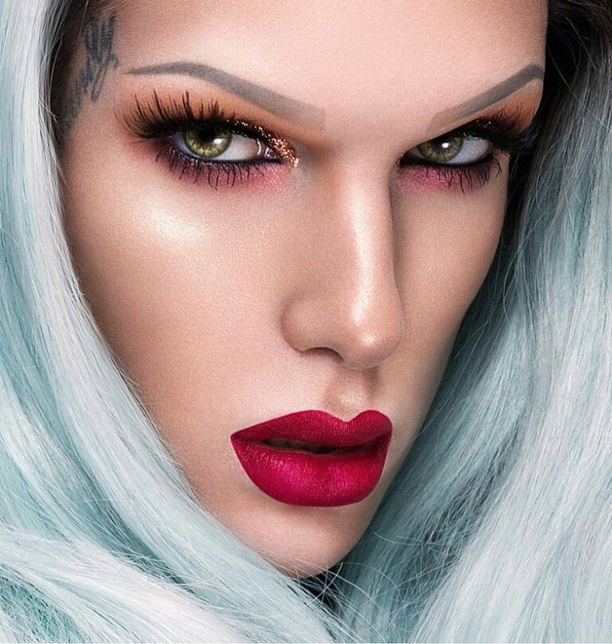 9. <b>Jeffree</b> <b>Star</b>. 