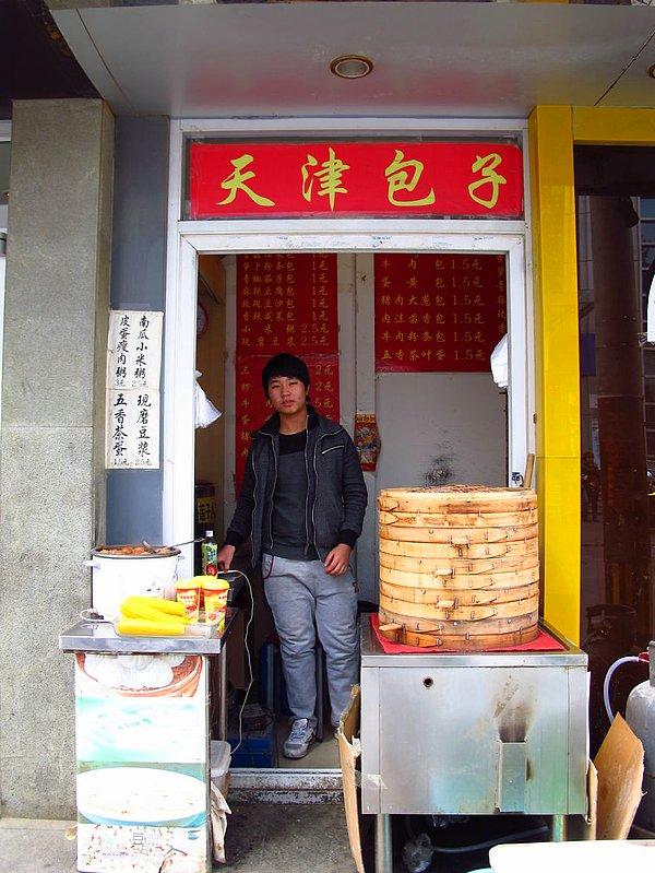 10. Baozi satıcısı Pekin, Çin